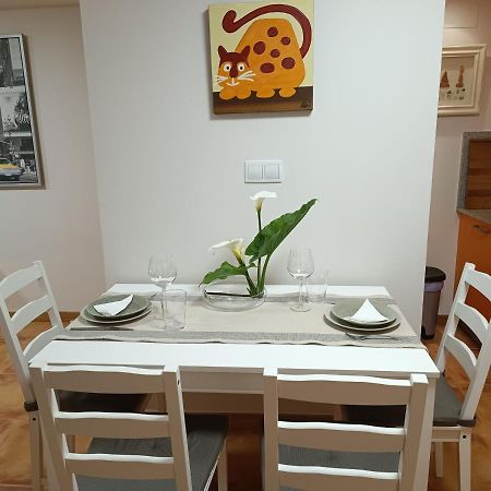 Bonito Apartamento En 格罗韦 外观 照片